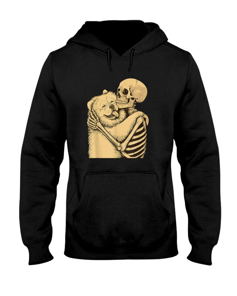 Pet Mom Halloween Shirt - Skeleton Hugging Chow Dog Halloween T-Shirt