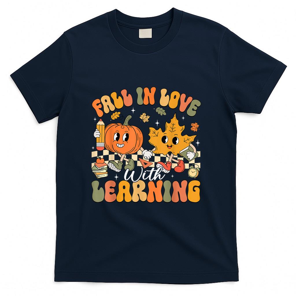 Retro Fall In Love With Learning Autumn Pumpkin Teacher T-Shirt_1