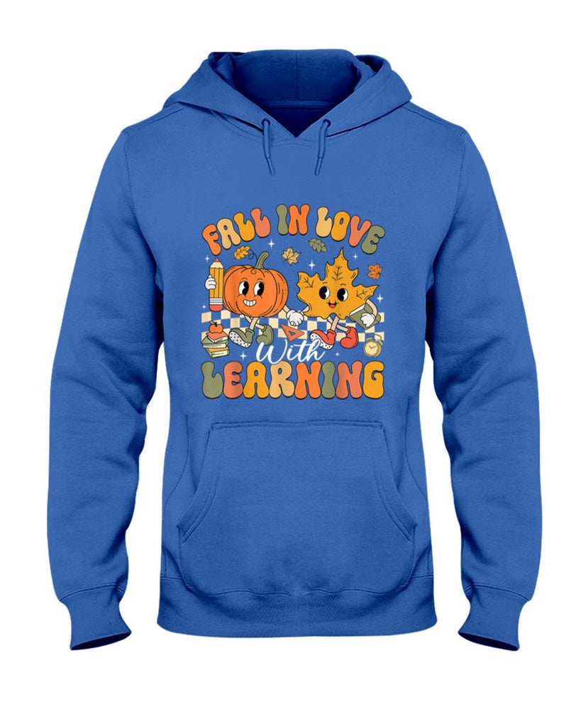 Retro Fall In Love With Learning Autumn Pumpkin Teacher T-Shirt_1