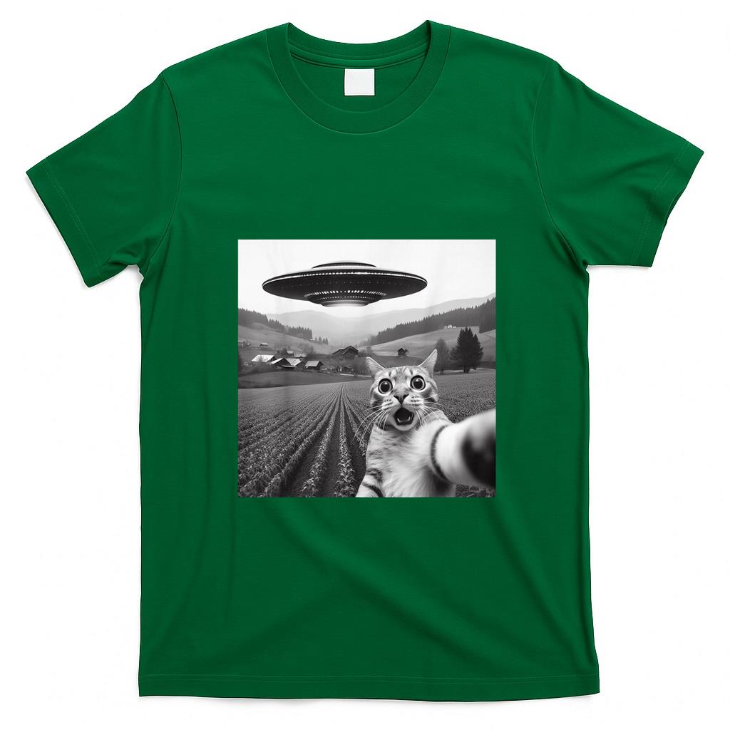 Funny Tees - Cat Selfie With Alien UFO Funny Cat Gifts For Men Women Kid T-Shirt
