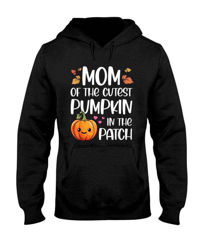 Pet Mom Halloween Shirt - Mom Of Cutest Pumpkin In The Patch Halloween Thanksgiving T-Shirt