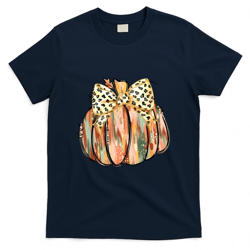 Coquette Bow Pumpkin Season Autumn Fall Leaves Thanksgiving T-Shirt