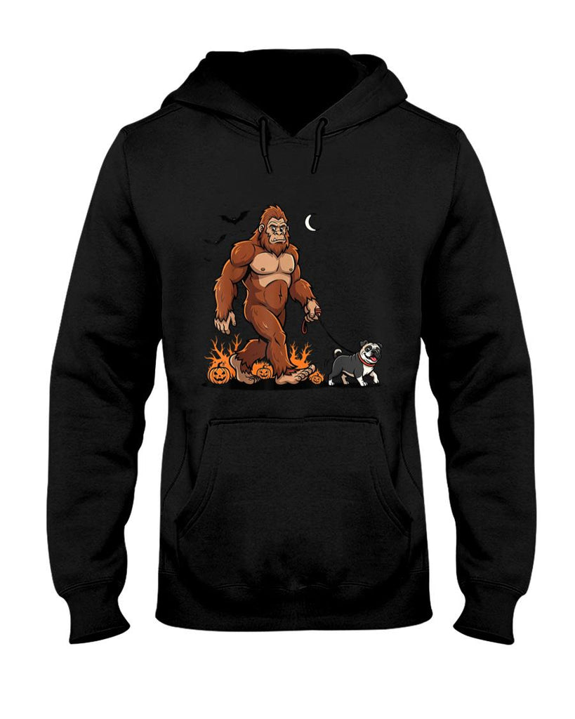 Pet Mom Halloween Shirt - Bigfoot Walking Pug Halloween Dog Sasquatch Funny Costume T-Shirt