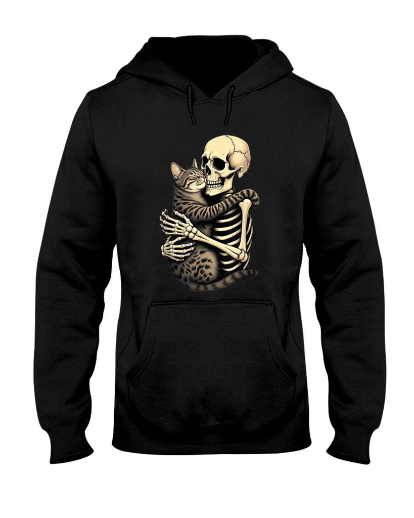 Pet Mom Halloween Shirt - Skeleton Hugging Cat Halloween Cat Lover Cat Mom Dad Bruh T-Shirt for Men Women