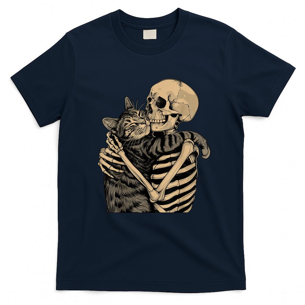 Pet Mom Halloween Shirt - Skeleton Hugging Cat Halloween Cat Lover Cat Mom Dad T-Shirt