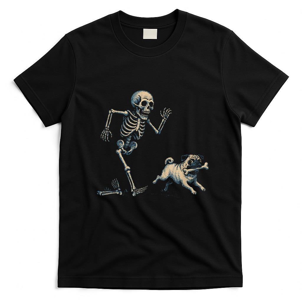 Pet Mom Halloween Shirt - Funny Skeleton Chasing Pug Halloween Dog Mom Pug Lover T-Shirt