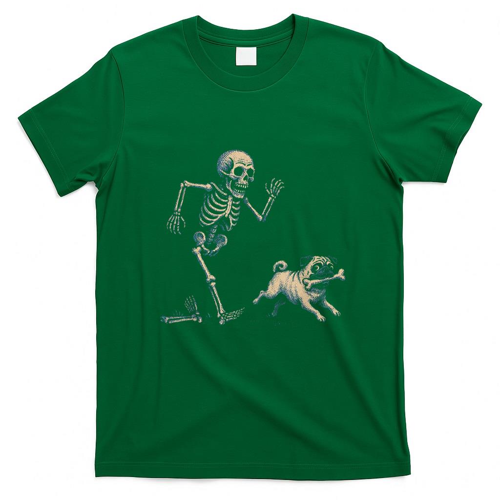 Pet Mom Halloween Shirt - Funny Skeleton Chasing Pug Halloween Dog Mom Pug Lover T-Shirt