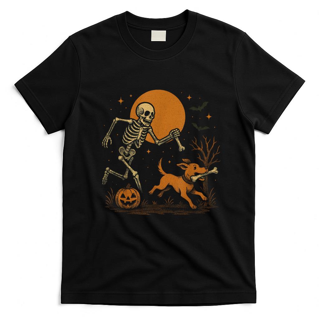 Pet Mom Halloween Shirt - Skeleton Chasing Dog Funny Halloween Dog Mom Pet Lover Pug T-Shirt