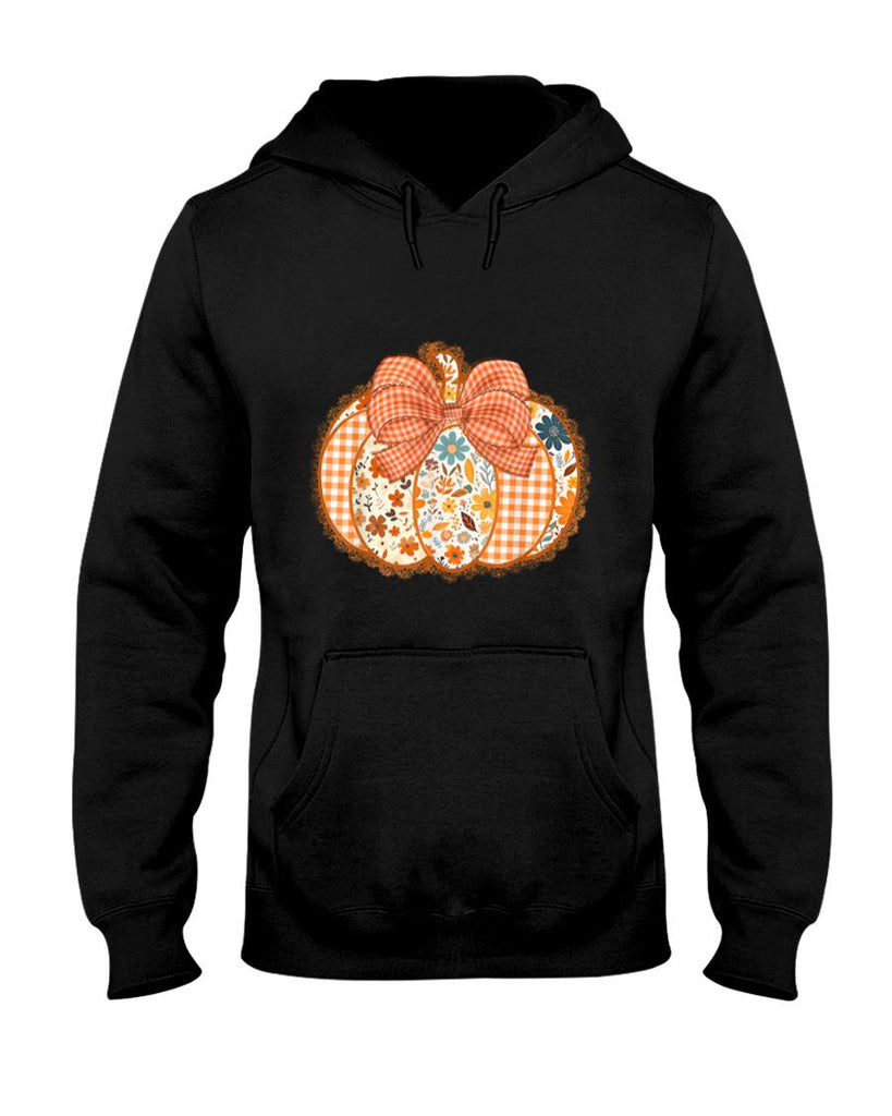 Coquette Bow Pumpkin Season Thanksgiving Autumn Fall Leaves T-Shirt