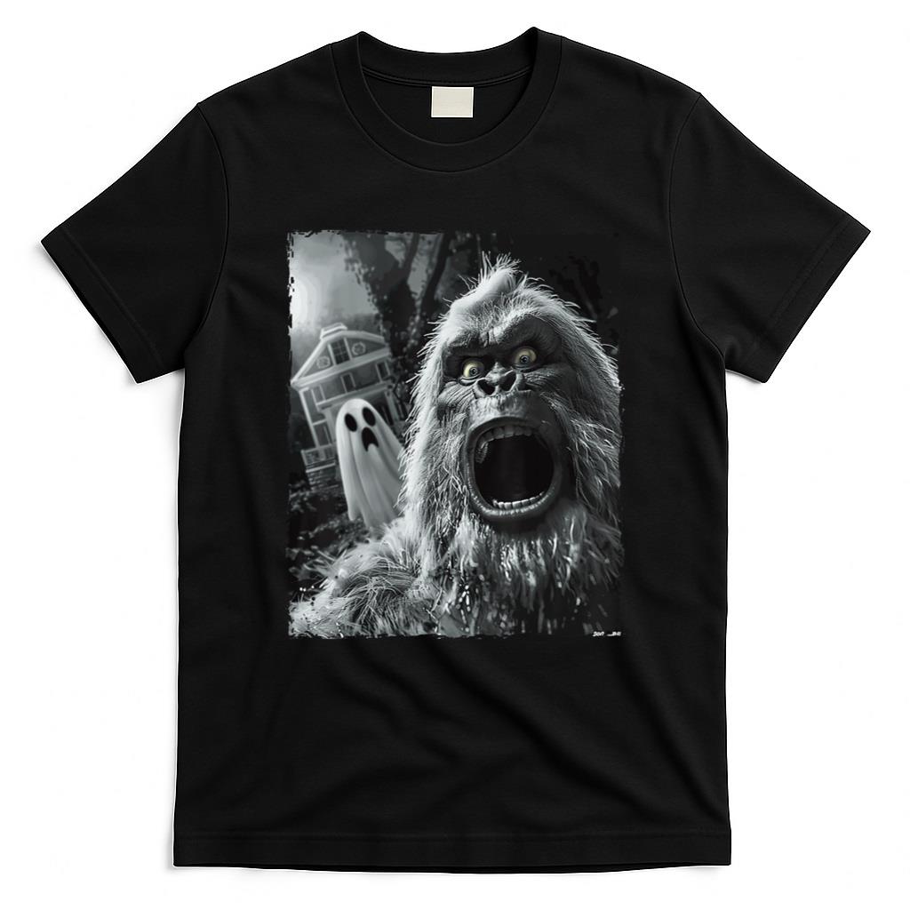 Halloween Shirt - Funny Bigfoot Sasquatch Halloween T-Shirt