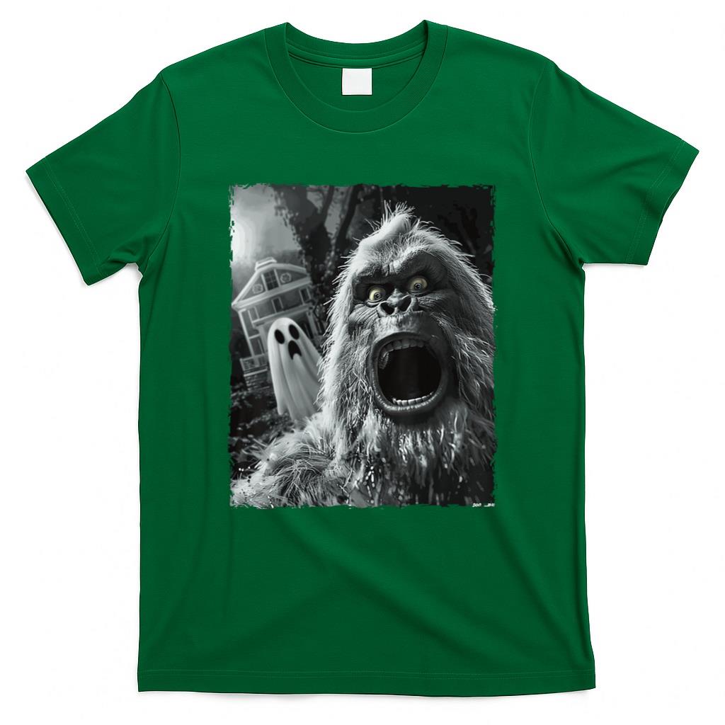 Halloween Shirt - Funny Bigfoot Sasquatch Halloween T-Shirt