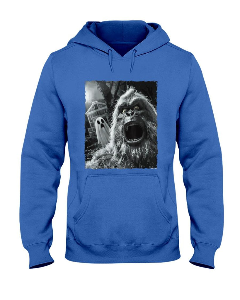 Halloween Shirt - Funny Bigfoot Sasquatch Halloween T-Shirt
