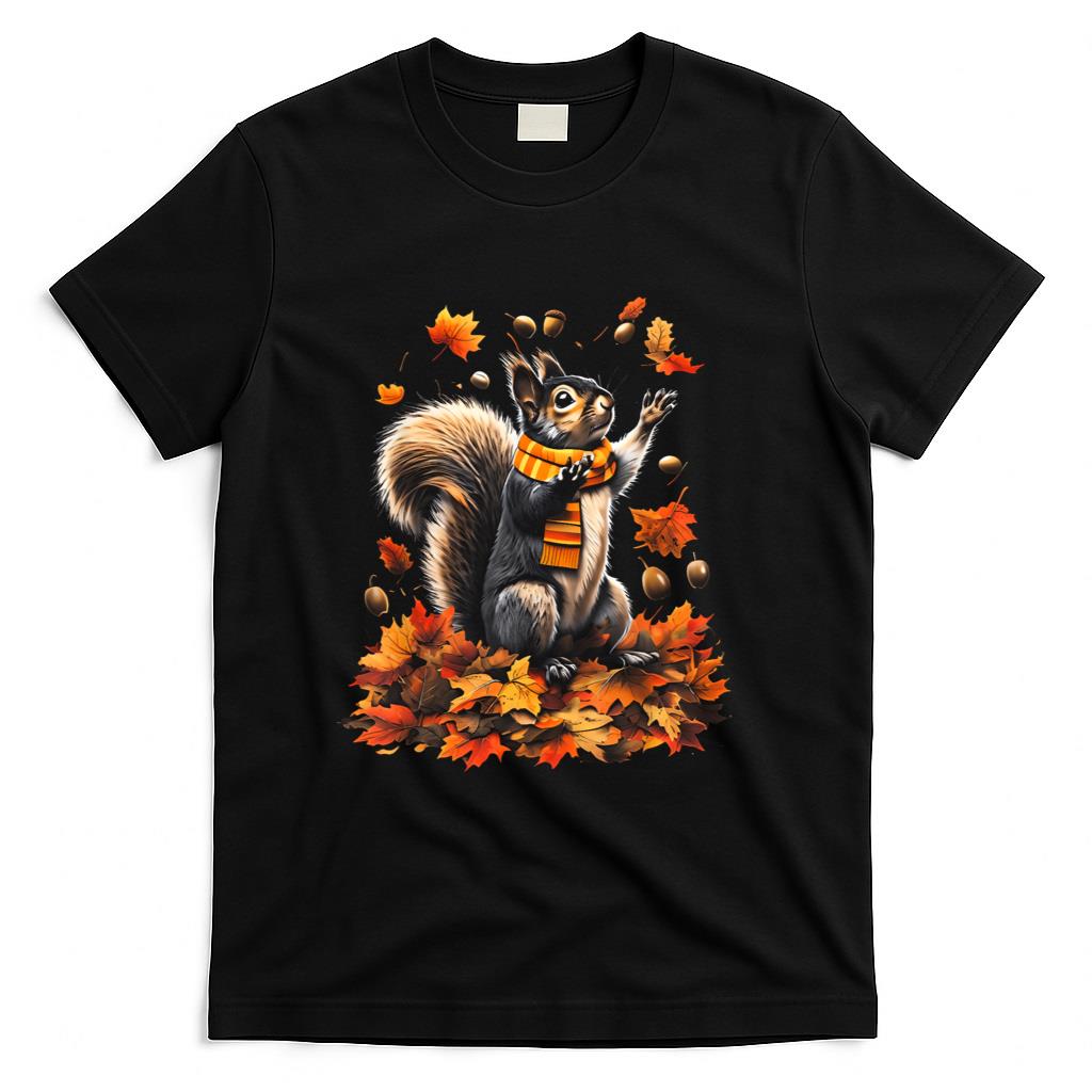 Cute Squirrel With Fall Leaves Autumn Animal Thanksgiving T-Shirt