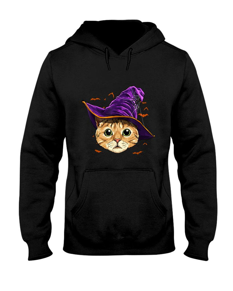 Pet Mom Halloween Shirt - Witch Cat Halloween Kitten Kitty Pet Cat Lover Cat Mom Dad T-Shirt