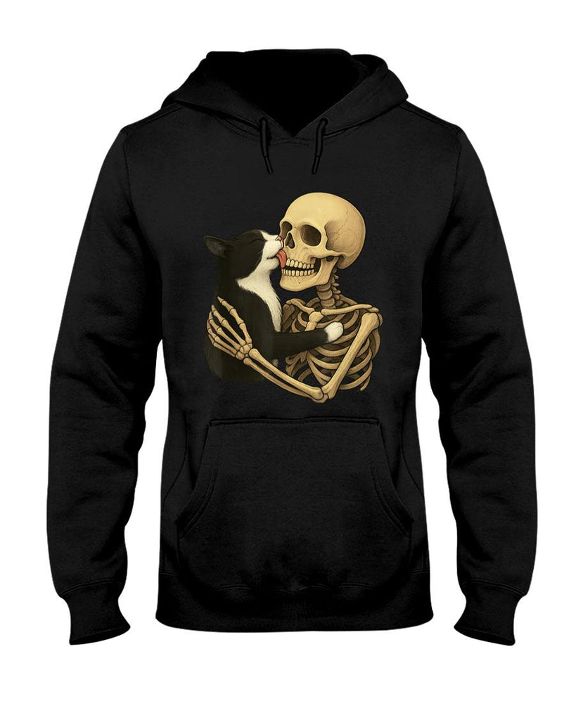 Pet Mom Halloween Shirt - Skeleton Hugging Cat Halloween Tuxedo Cat Lover Cat Mom Dad T-Shirt
