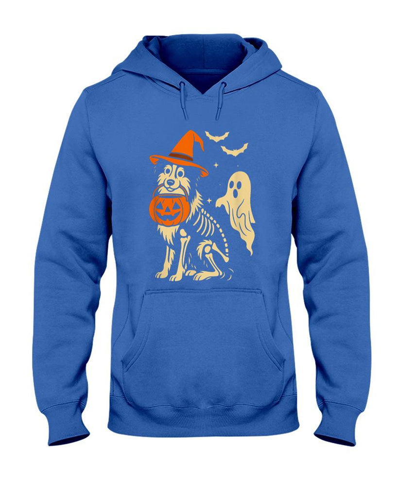 Pet Mom Halloween Shirt - Funny Skeleton Australian Shepherd Halloween Aussie Witch T-Shirt