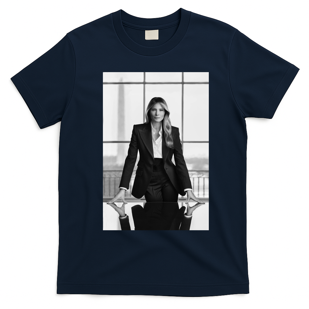 Melania Trump First Lady Official White House Portrait T-Shirt - Navy Blue