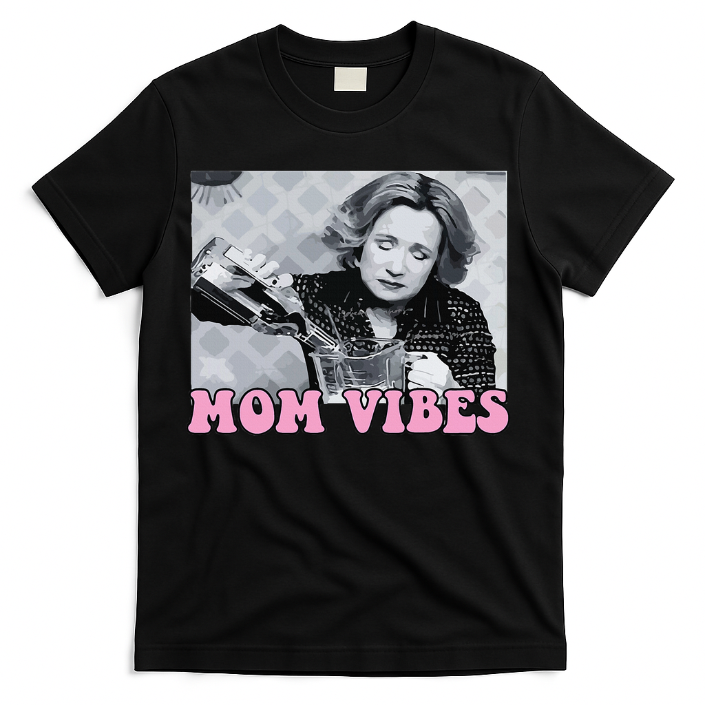 90’S Mom Vibes Vintage Retro Funny Mom Life Mother Day T-Shirt